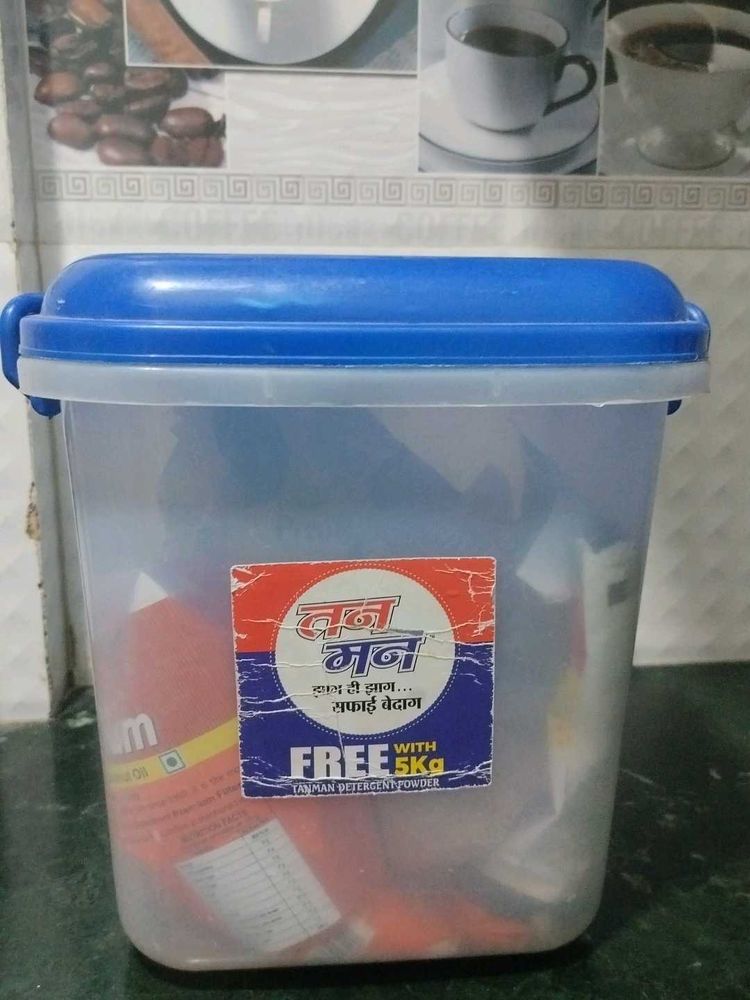 Plastic Storage Container with Detergent Box