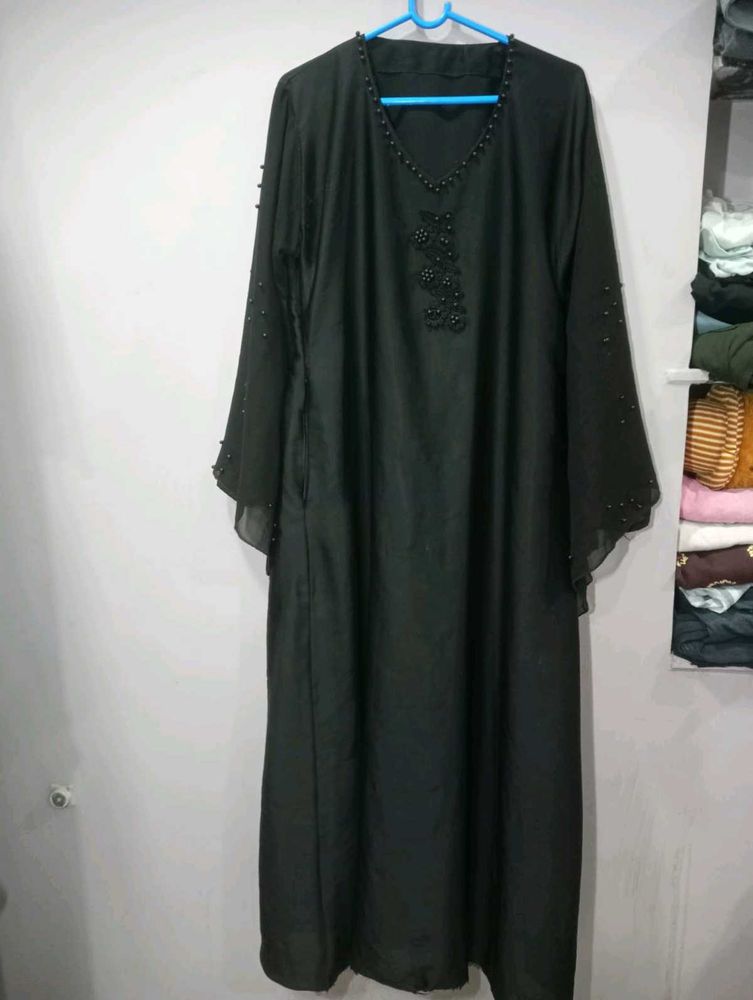 black abaya