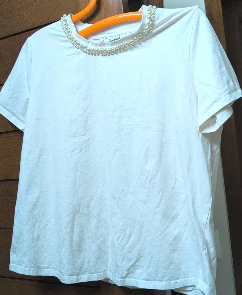 Classic &amp; Chic -Pearl Embellished White T-Shirt