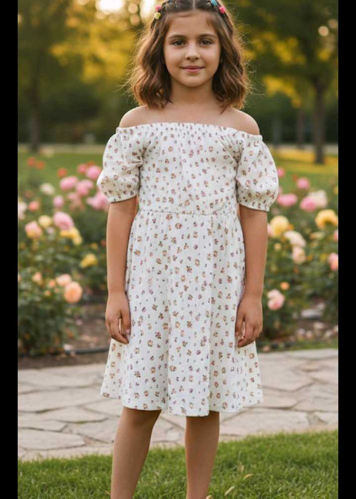 9-10 year Charming Floral Off-Shoulder Dress