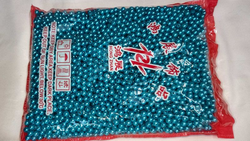 Craft Beads dark Pink,blue,green 1.5kgs 6mm combo