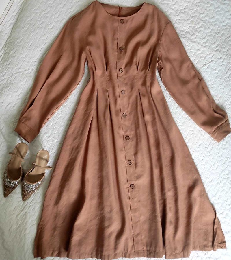 Classy Fall Midi Dress