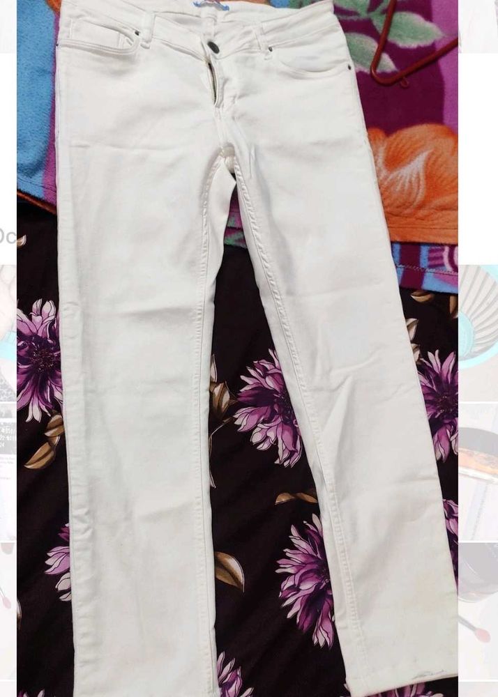 White Jeans
