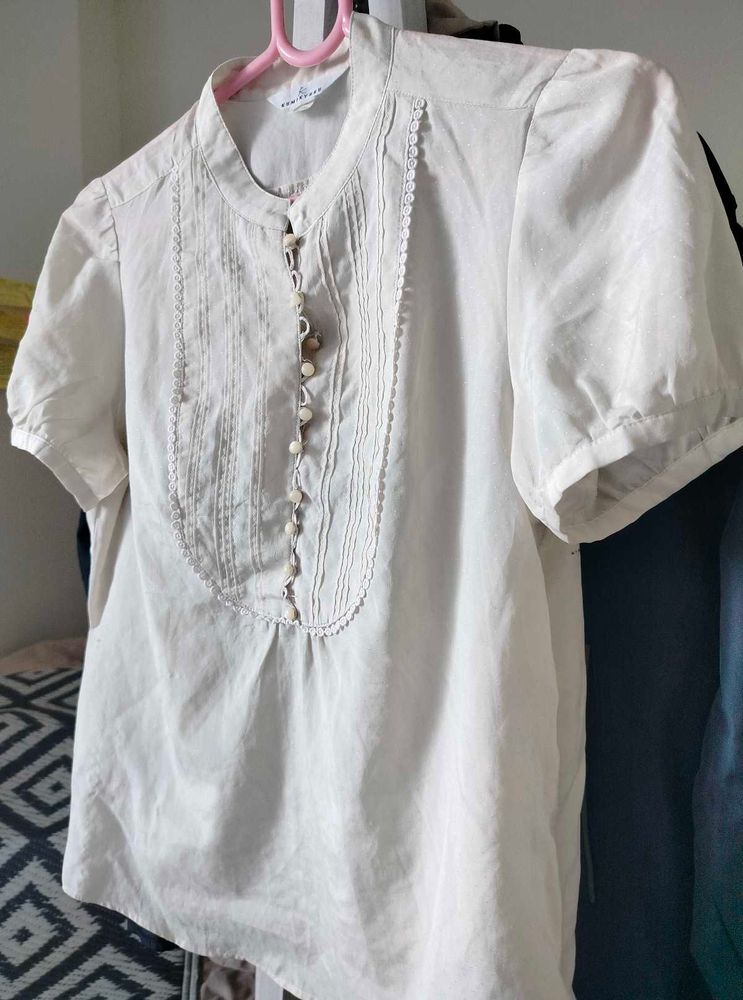 Cream Puff Sleeve Top with Button Detail