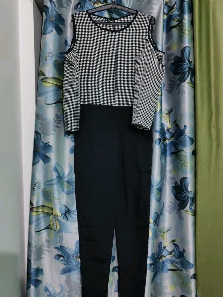 Chic Gingham Cold Shoulder Jumpsuit