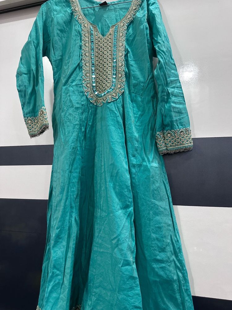 Anarkali kurta set