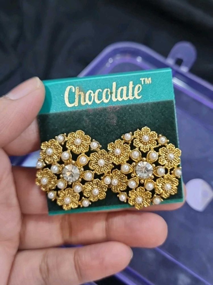 Vintage Floral Pearl Earrings
