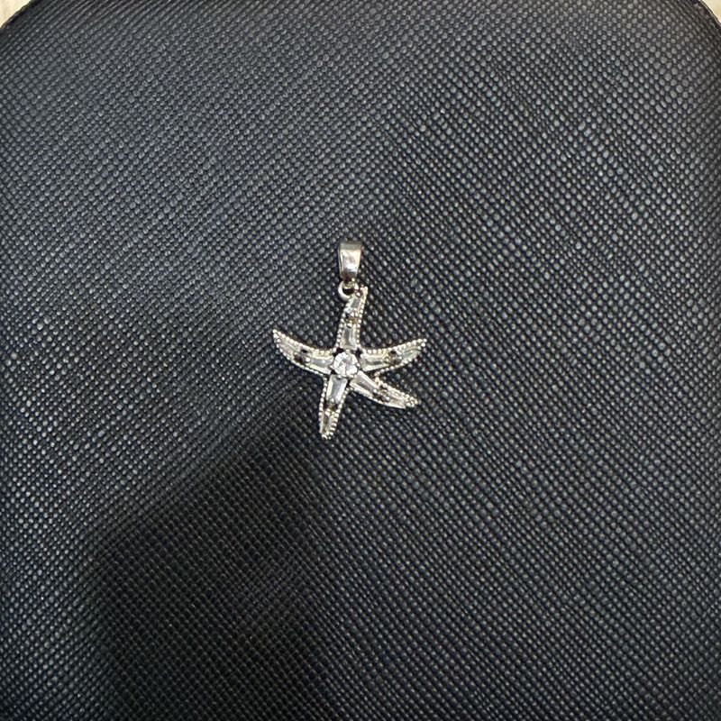 Starfish Pendant Necklace