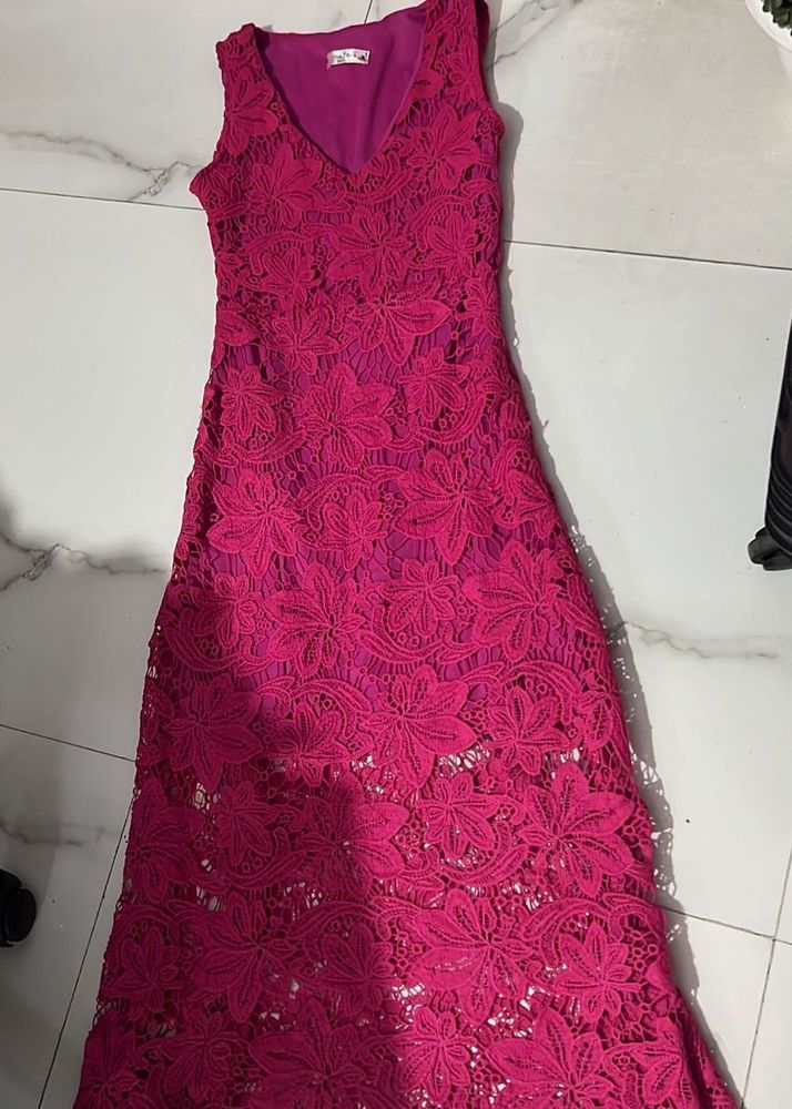 Elegant Lace Maxi Dress