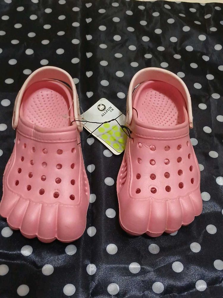 Pink Toe-Shaped Clogs - Fun &amp; Comfy