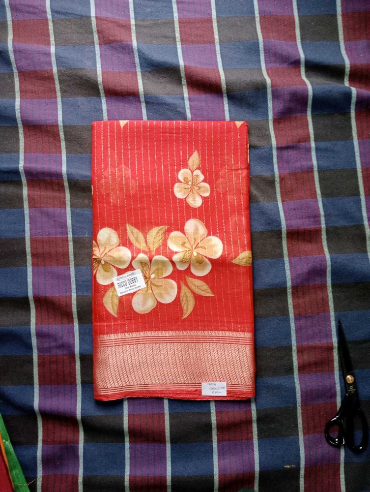 Red Floral Print Saree