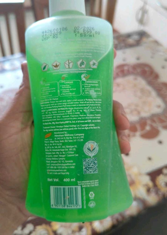 Himalaya Purifying Neem Face Wash