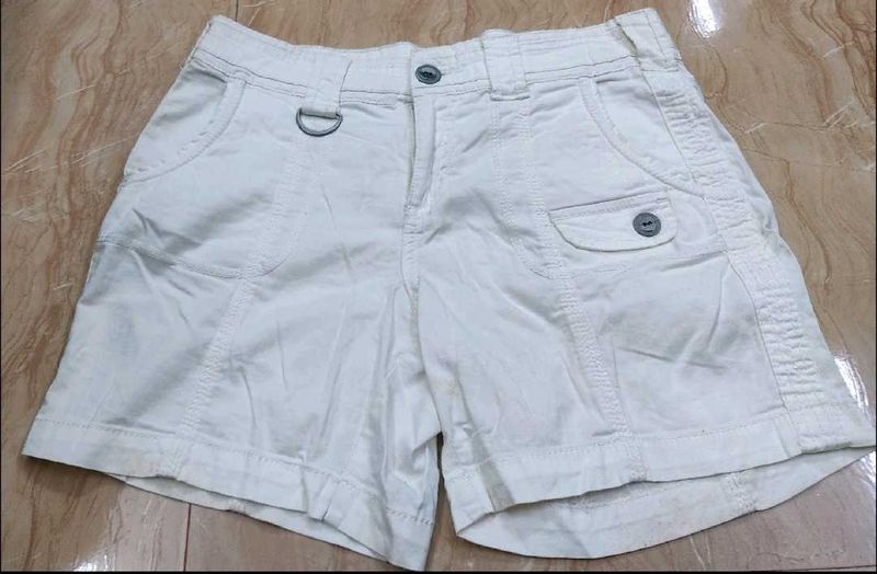 Casual White Shorts