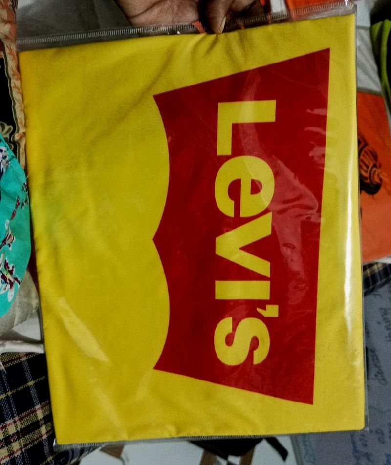 M Size Levi's T Shirt
