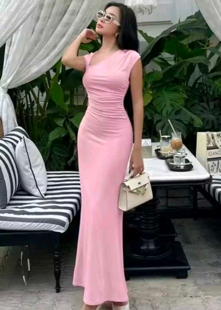 ✨Elegant pink ruched maxi dress✨