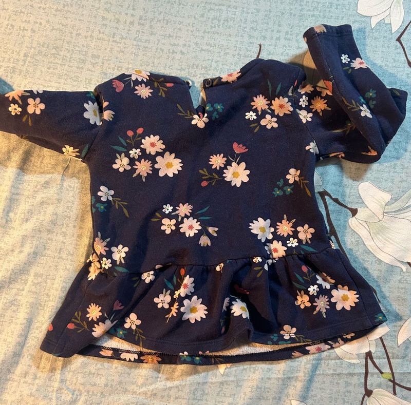 carter fleece top and hoodie combo 4Y