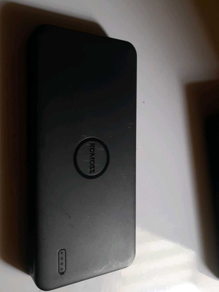 Romoss 10000mah power bank imported