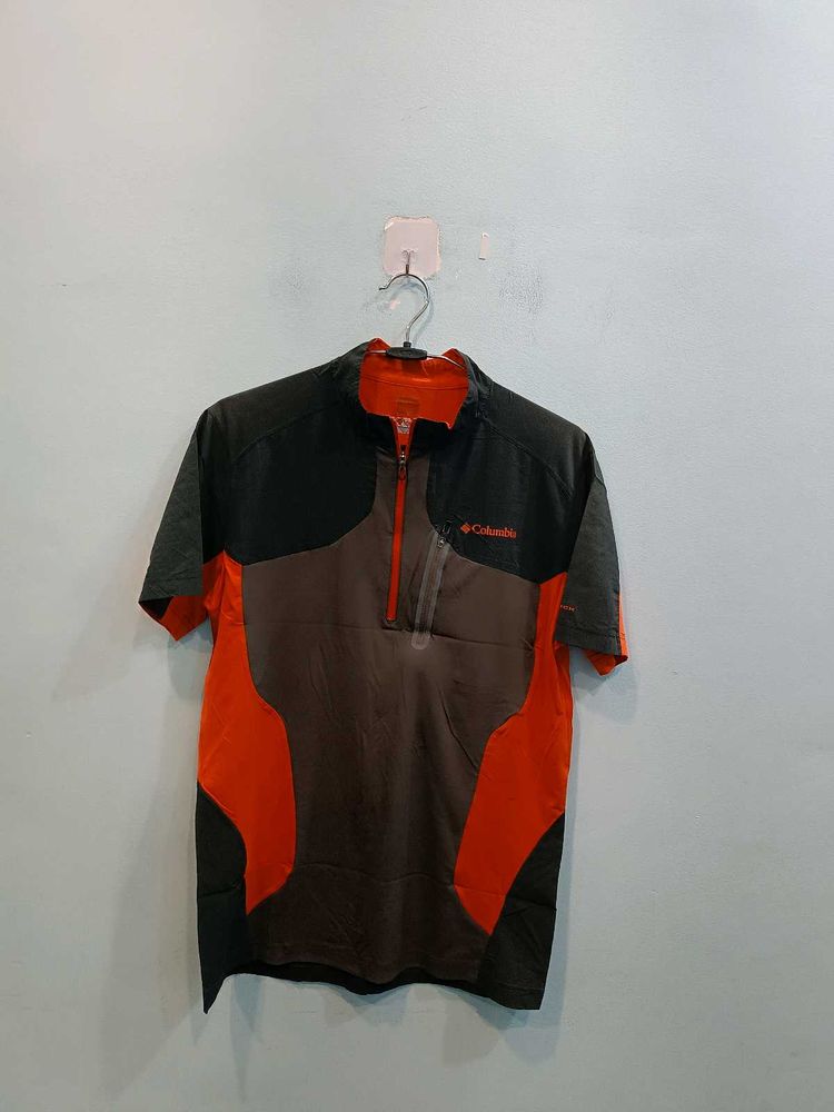 🇹🇷 Columbia Imported Zipper Tshirt