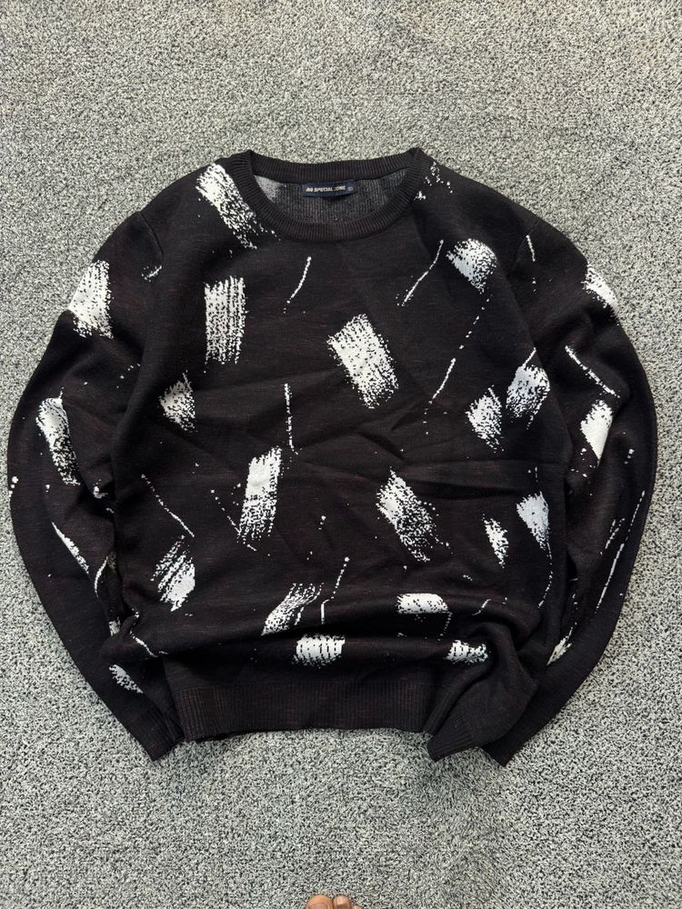 Abstract Print Sweater