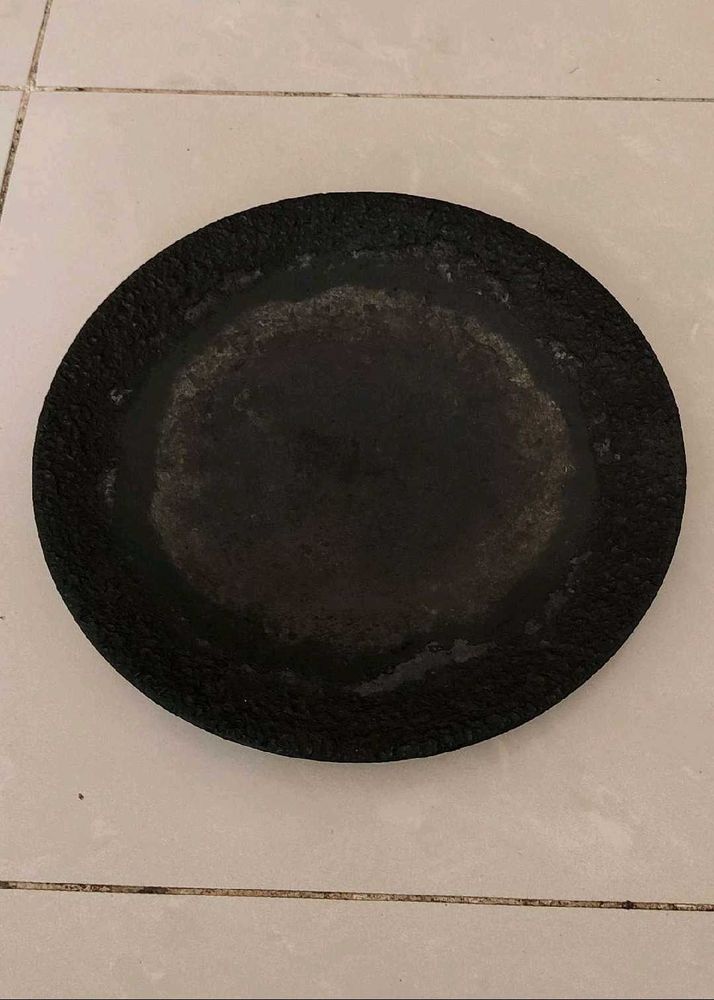 Used Iron Tawa Size 10"