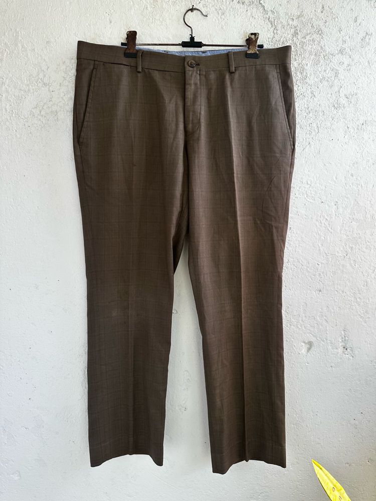 Men's Classic Brown Checkered Trousers