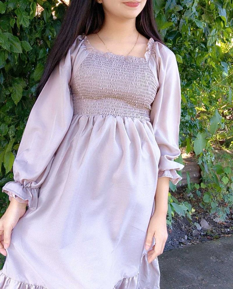 Chic Smocked Puff Sleeve Dress