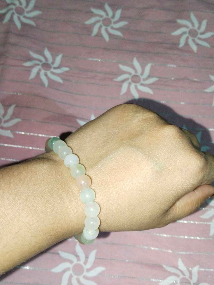 Elegant Beaded Bracelet