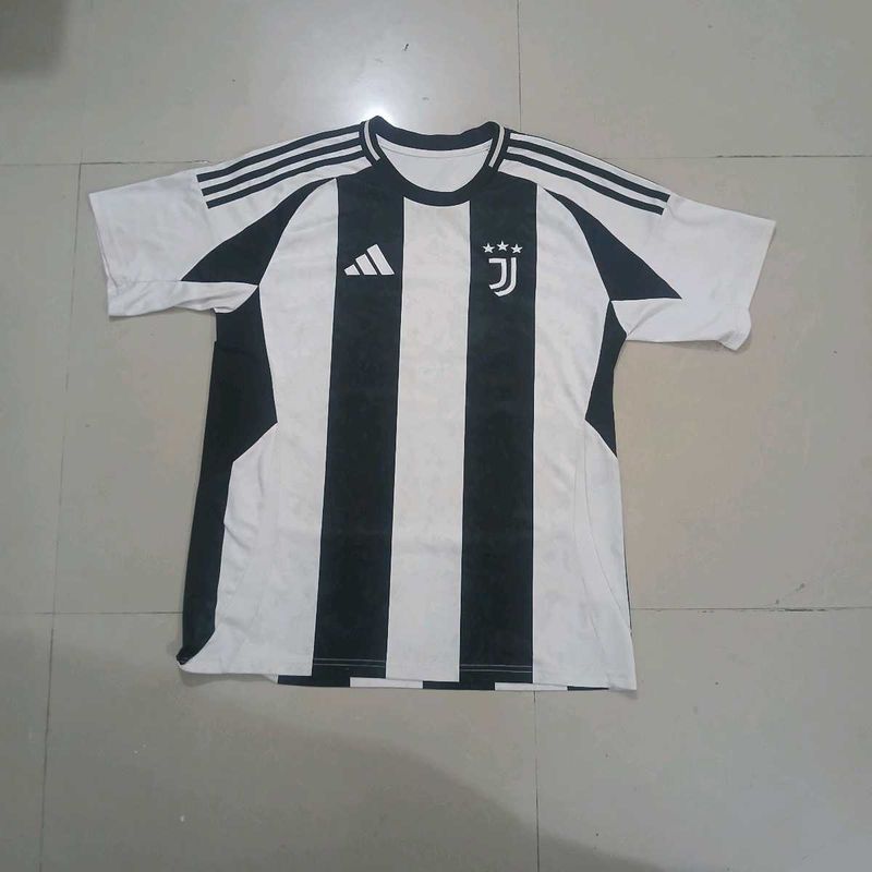 Adidas Juventus jersey perfect condition