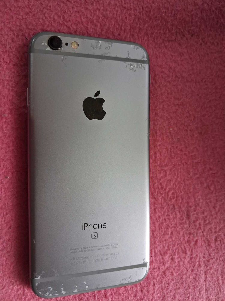 Apple iPhone 6S Silver