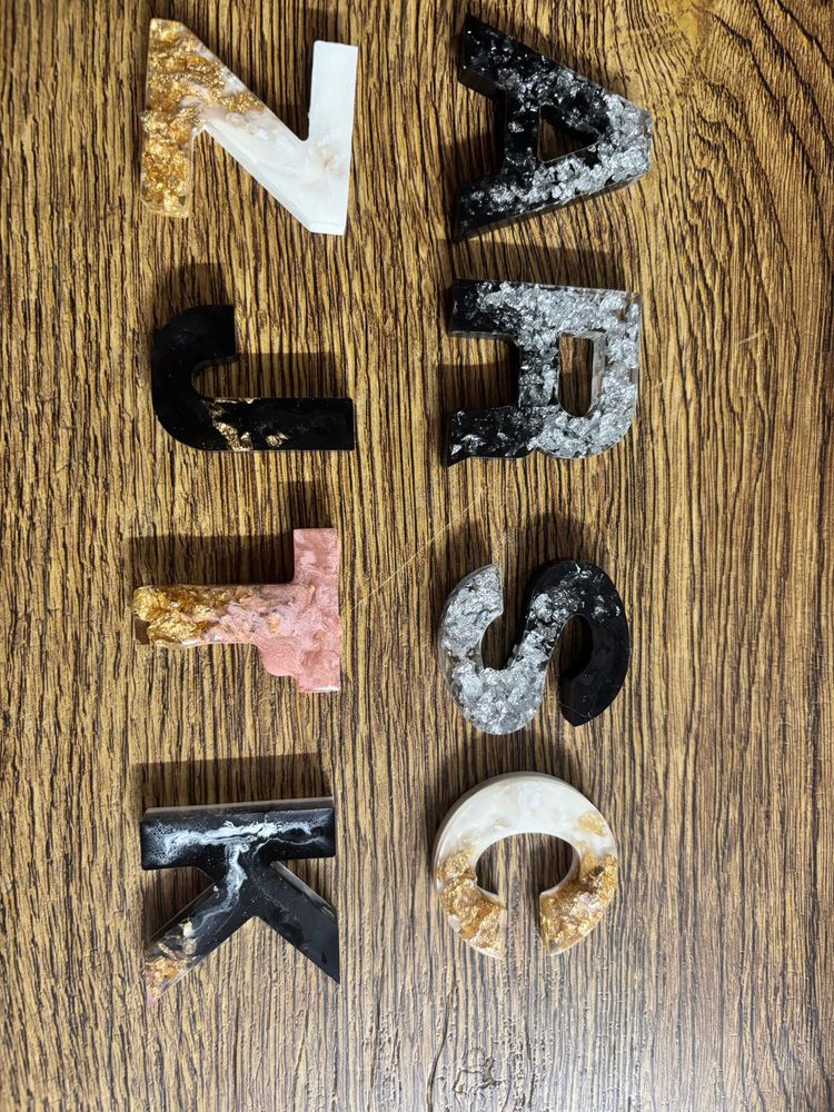 Resin Letter Decor