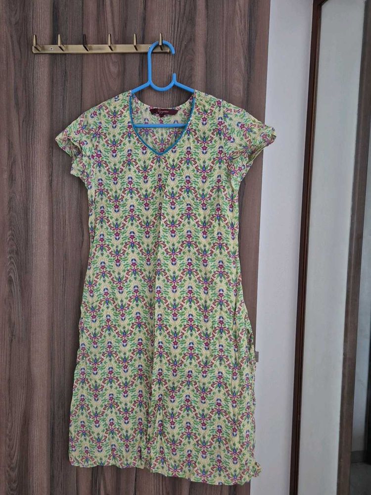Patterned V-Neck Summer Dress