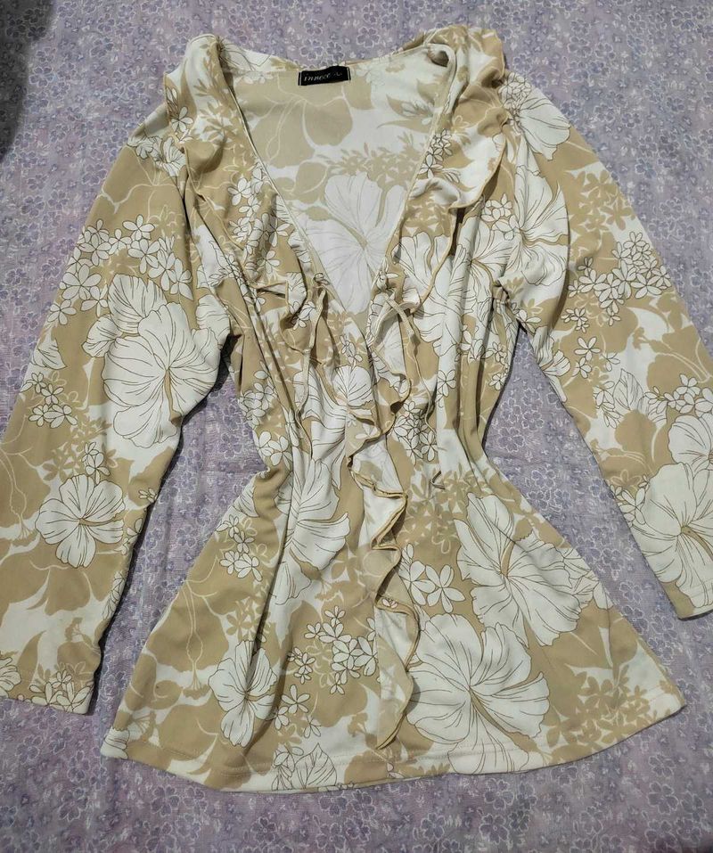 Floral Ruffle Sleeve Top