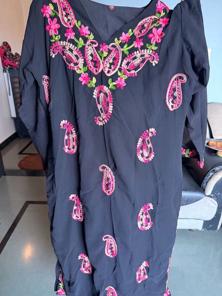 Embroidered Black Kurta with thread work