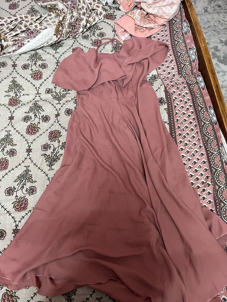 Chic Rose Pink Ruffle Dress