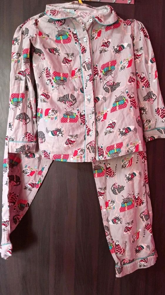Beautiful printed night dress set for sale