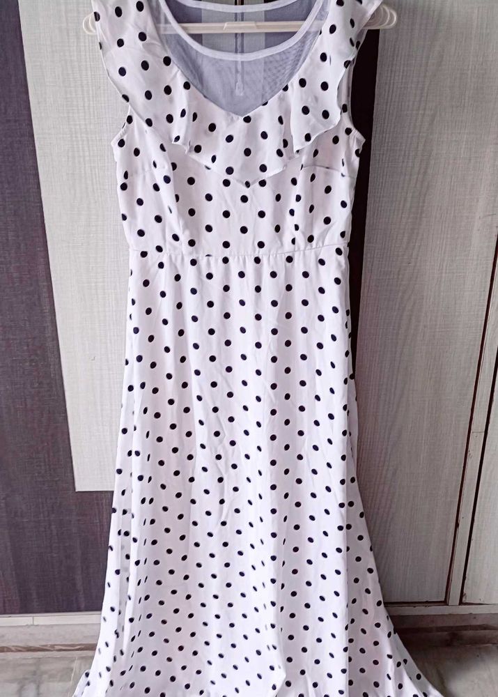 Polka Dot Ruffle Dress