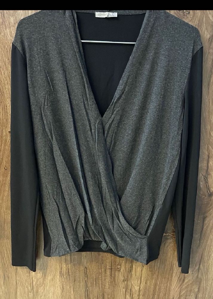 Stylish Gray &amp; Black Wrap Top