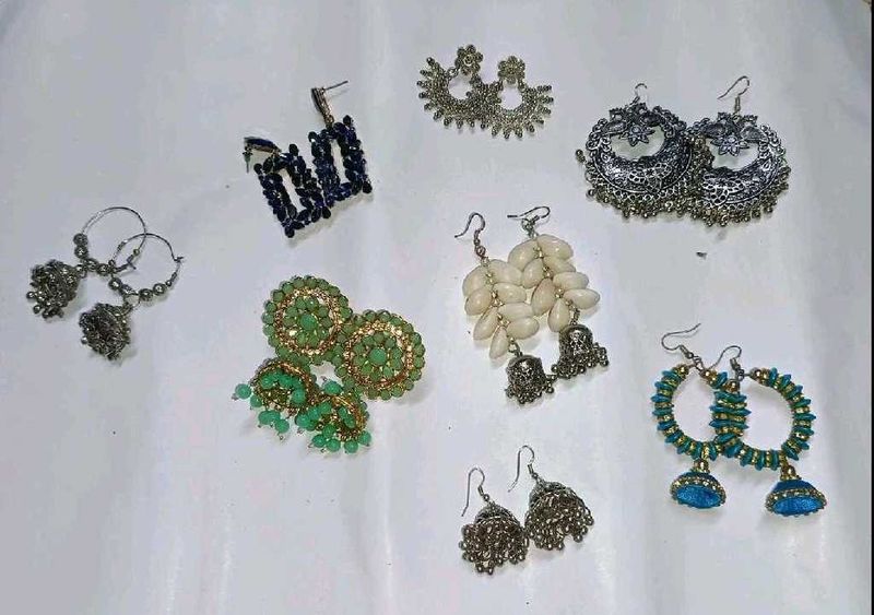 Beautiful Earrings Set