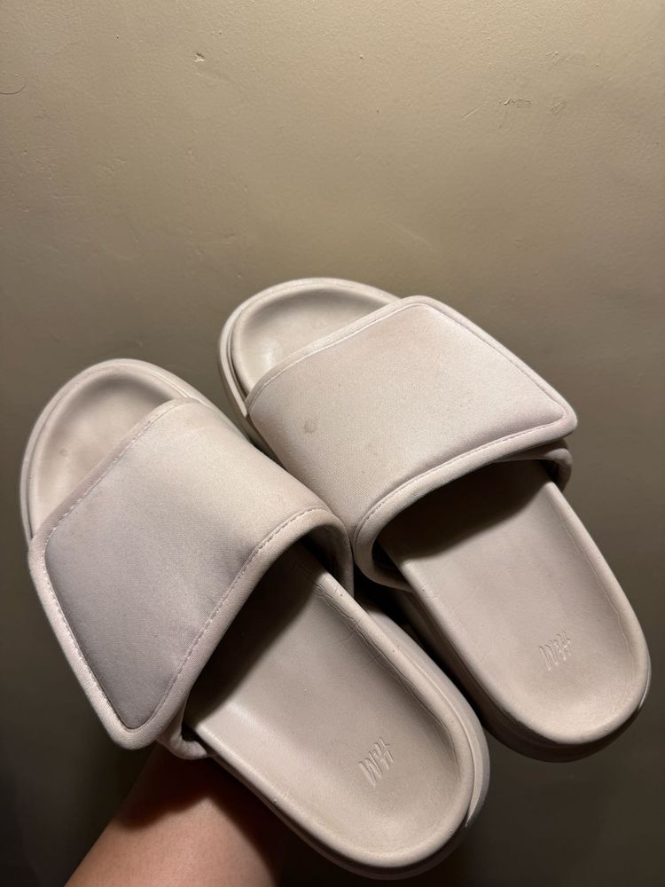 H&amp;M Slides - Light Beige
