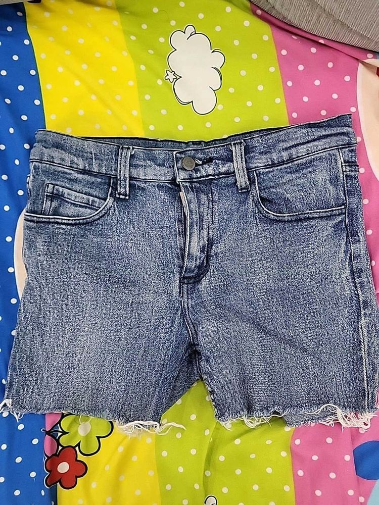 Stylish Denim Shorts for Women
