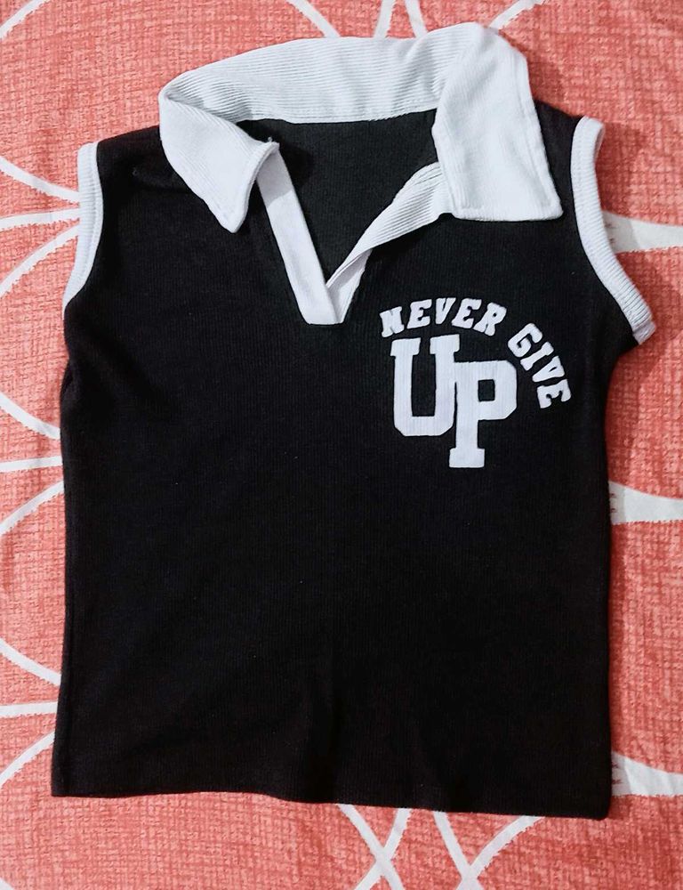 Sleeveless "Never Give Up" Top