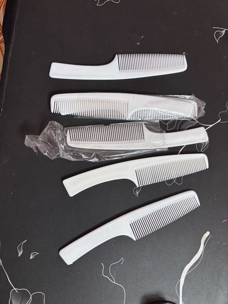 Set of 5 White Combs unused