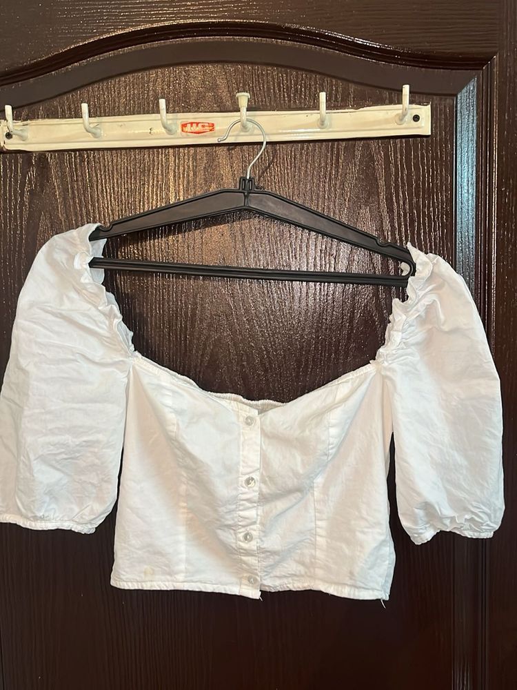 White Puff Sleeve Crop Top