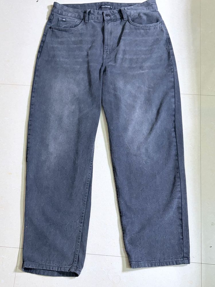Black Classic Mid Rise Grey Wash Denim Jeans