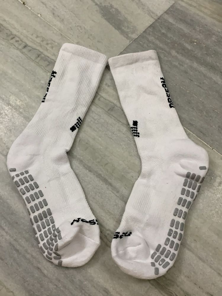 Performance Grip Socks
