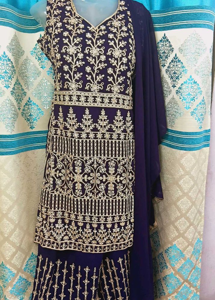 Elegant heavy embroidered palazzo set