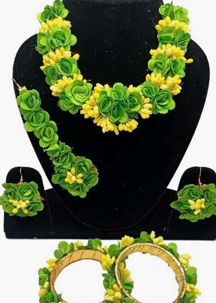 Floral Jewelry Set