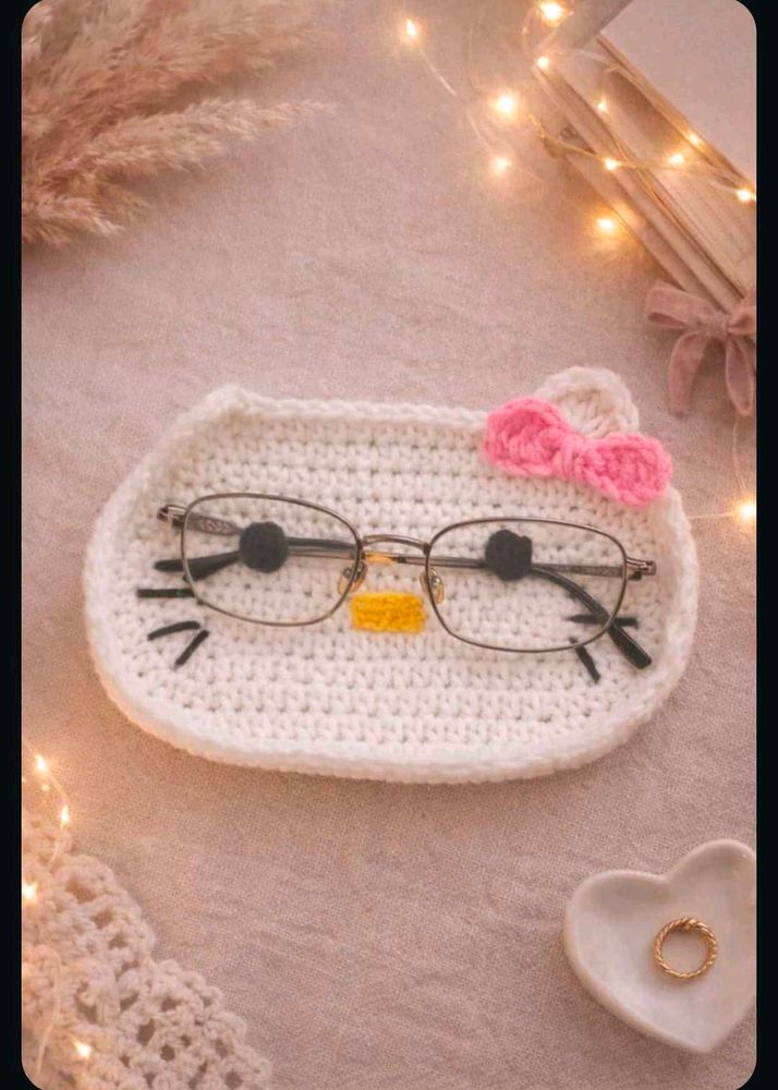 Hello Kitty Crochet glasses case