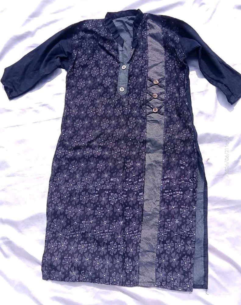 Stylish Blue Floral Kurta