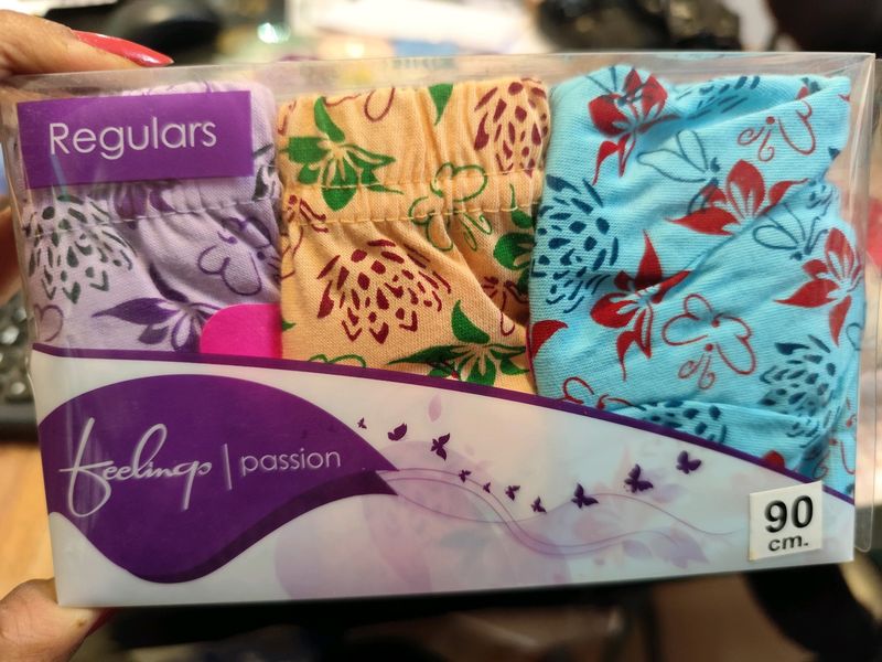 30% Discount On Combo Of 3 Panty -90cm